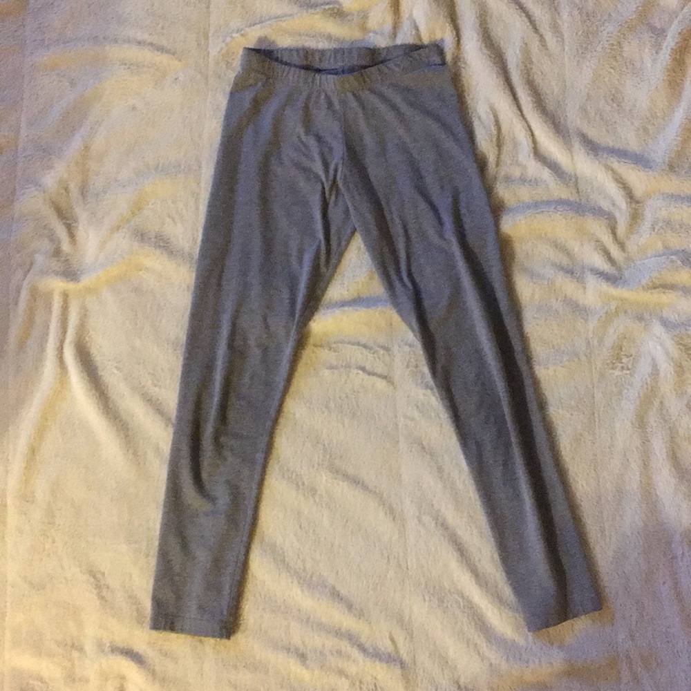 Grey leggings
